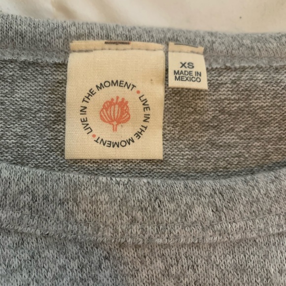 Fitted Sweatshirt - Picture 2 of 2